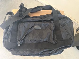 Samsonite duffel bag