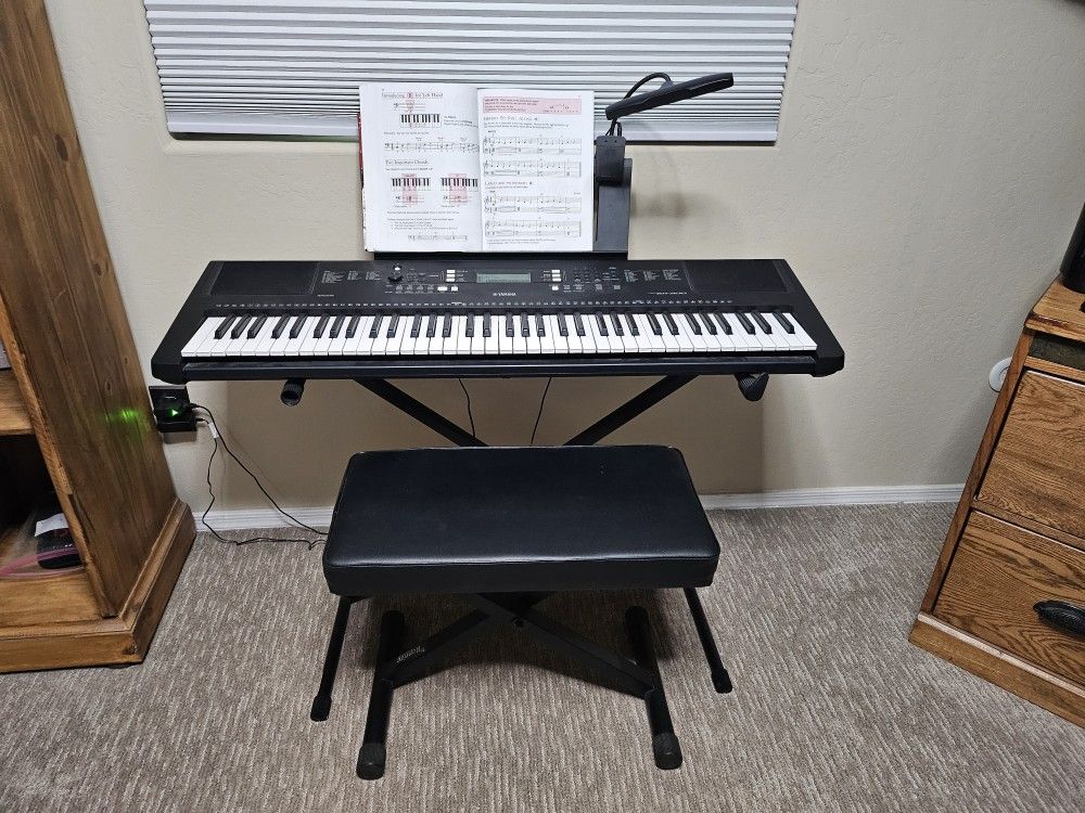 Yamaha EW 300 Keyboard With Stand And Bench