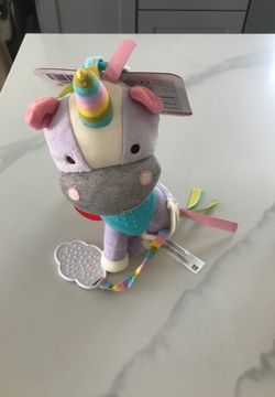 Skip Hop Bandana Buddies Activity Unicorn