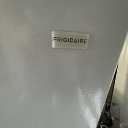 12.9 Cu ft Chest Freezer