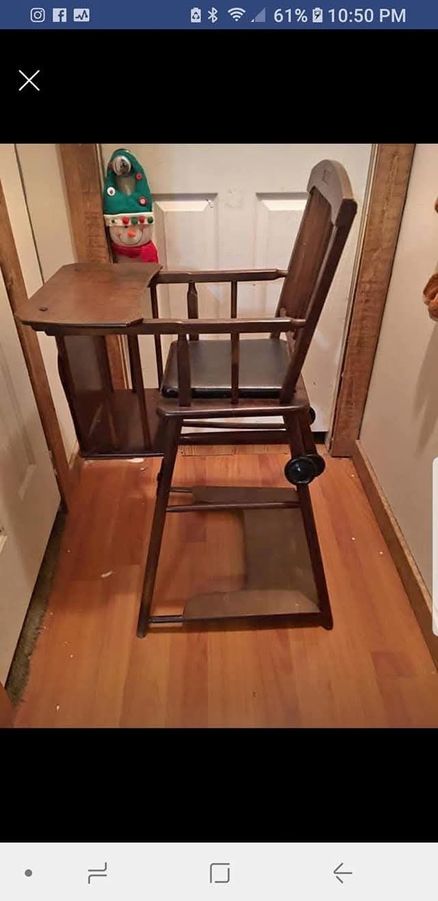 Antique HIGH CHAIR / DESK