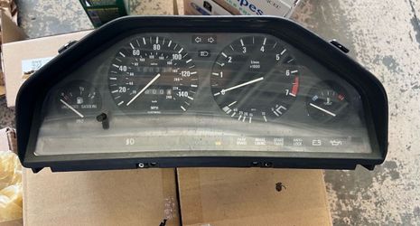 E30 Cluster