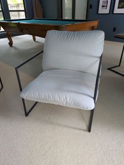 Accent chairs