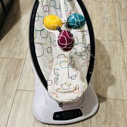 Mamaroo 4MOMS Baby Swing