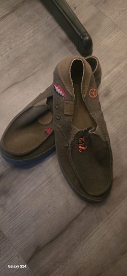 Sanuk Shoes (Greatful Dead)