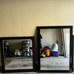 Vanity Mirror/Dresser Mirror