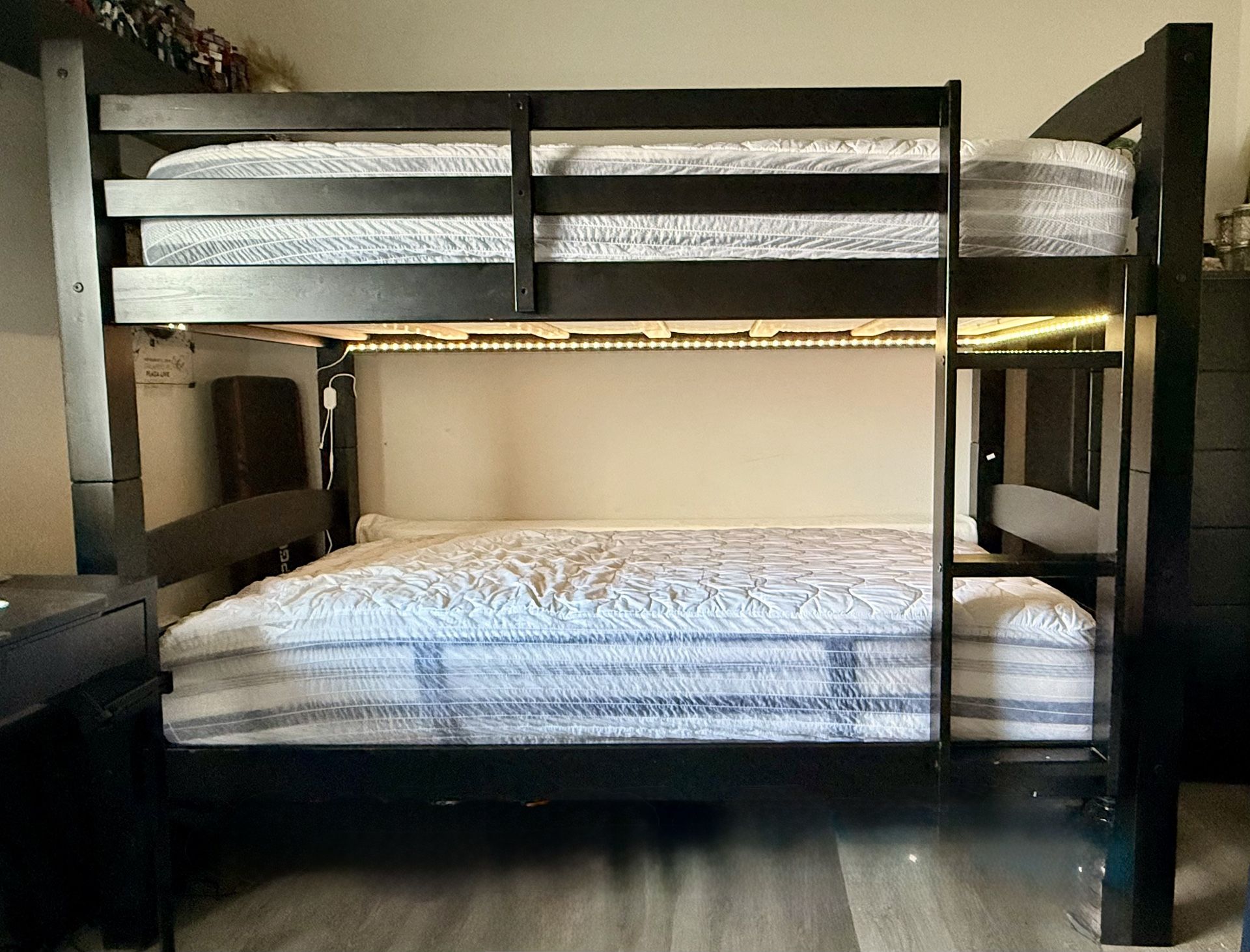 Bunk Beds Twin With Mattresses 