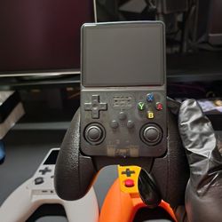 R36S Retro Handheld Video 64GB