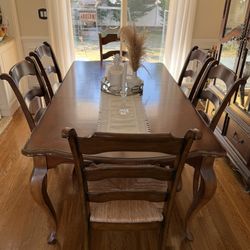Beautiful Wood Dining Room Set - Table, Six Chairs, And China Closet. Perfect Condition.