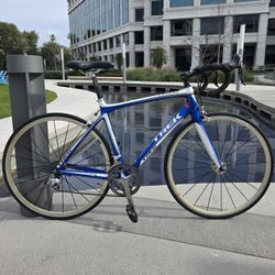 All-Carbon Trek Madone 4.5 Racing Bike 