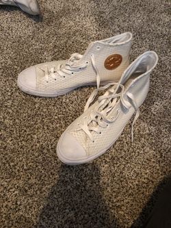 Chuck Taylor II white leather. Size 10