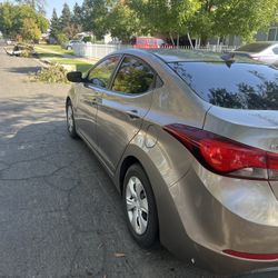 2016 Hyundai Elantra