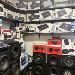 Todo Buen Precio Todo Garantizado Cada Cosa Tiene Su Precio .Se Istala Sonido Buen Precio Buen https://offerup.com/redirect/?o=VHJhYmFqby5TZQ== arregl