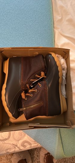 Sperry boots