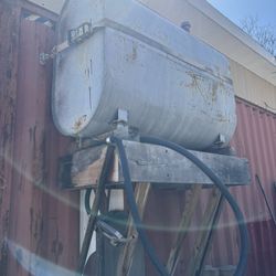 275 Gallon Oil Tank