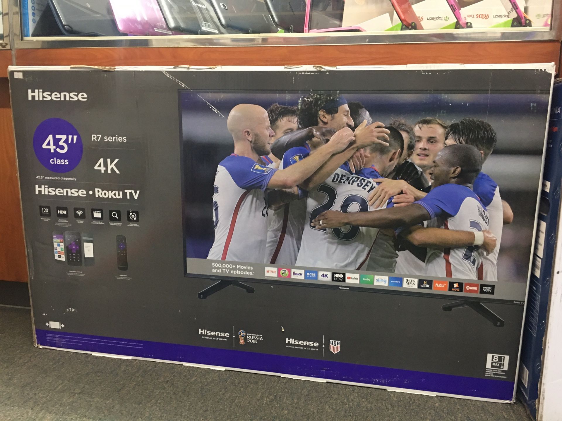 HISENSE ROKU TV 43” $249