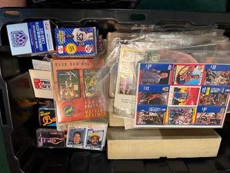 Bulk Trading Cards. Football, Baseball, Basketball, and hockey