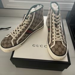 Gucci Shoes