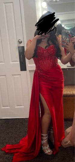 Dress : red , size 6 medium