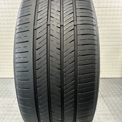 One Excellent Used Tire Goodride 225/50/17 # 936