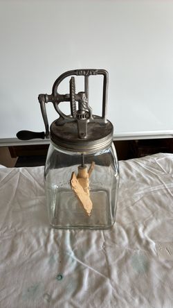DAZEY 405 Butter Churn