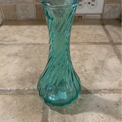 Teal Swirl Glass Flower Vase 6” Tall
