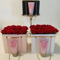Flower Gift Box With Artificial Roses