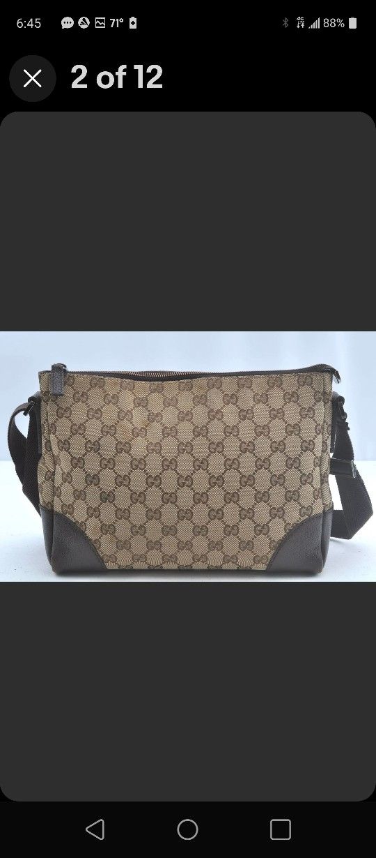 AUTHENTIC GUCCI SHOULDER BAG