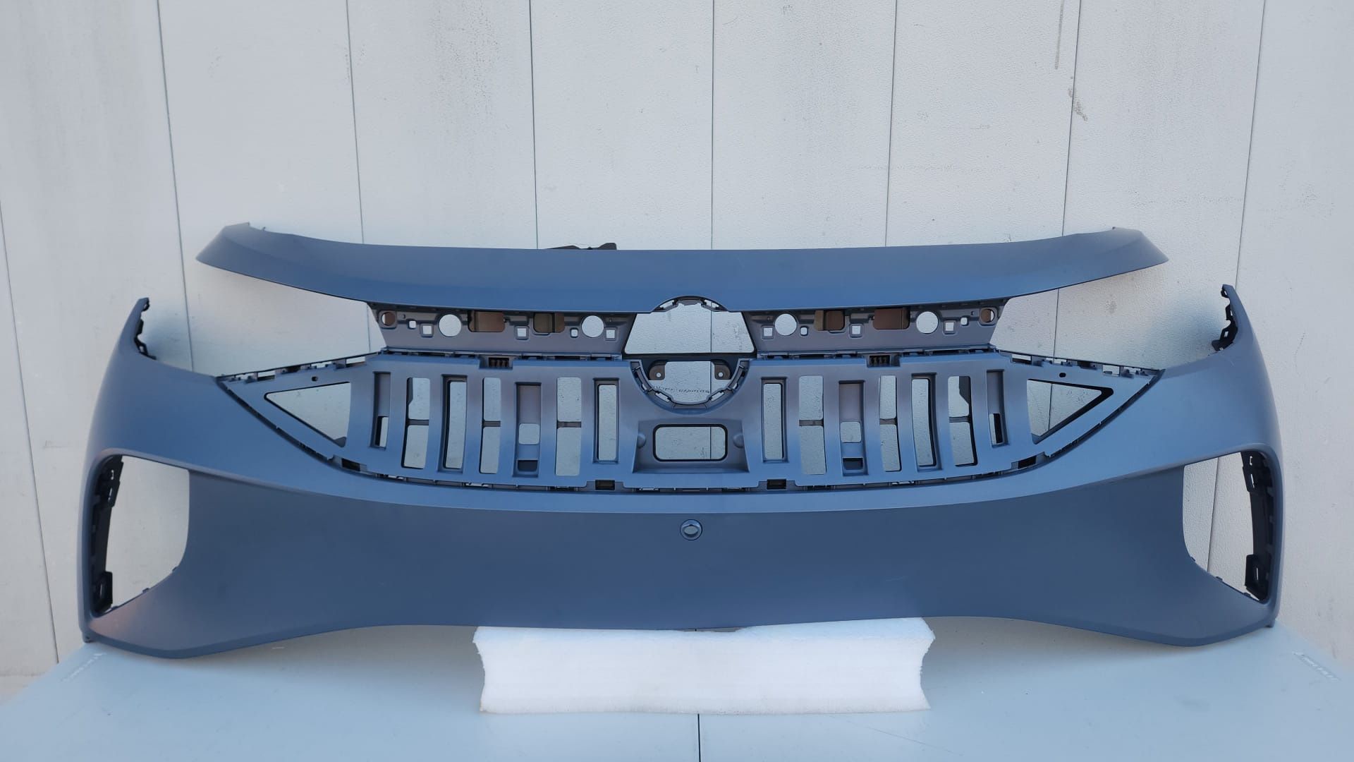 Volkswagen ID4 Front Bumper Cover 2021-2023