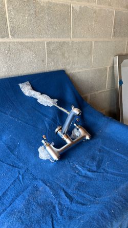 Mop sink faucet