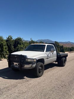 1997 Dodge 3500 Cummins 5 Speed 4x4