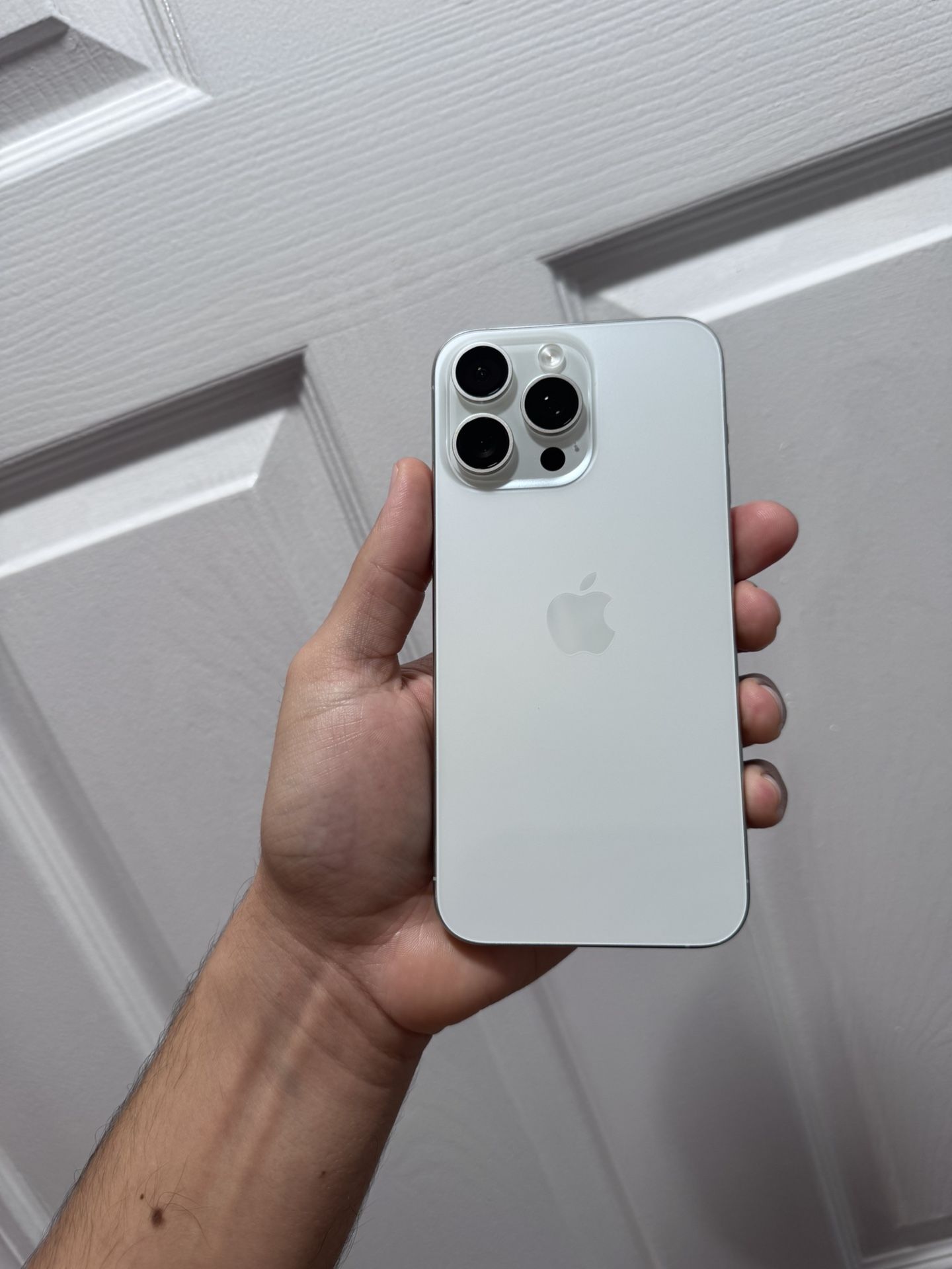 iPhone 15 Pro Max 256gb Unlocked