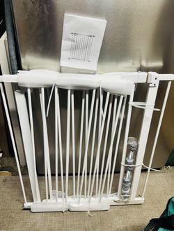 Metal Baby Gate With Door