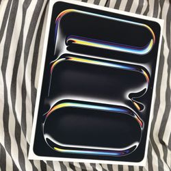 iPad Pro 13-inch (M4) Wi-Fi + Cellular
