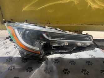 2020-2022 TOYOTA COROLLA LE RH HEADLIGHT OEM