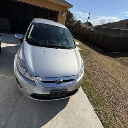2013 Ford Fiesta