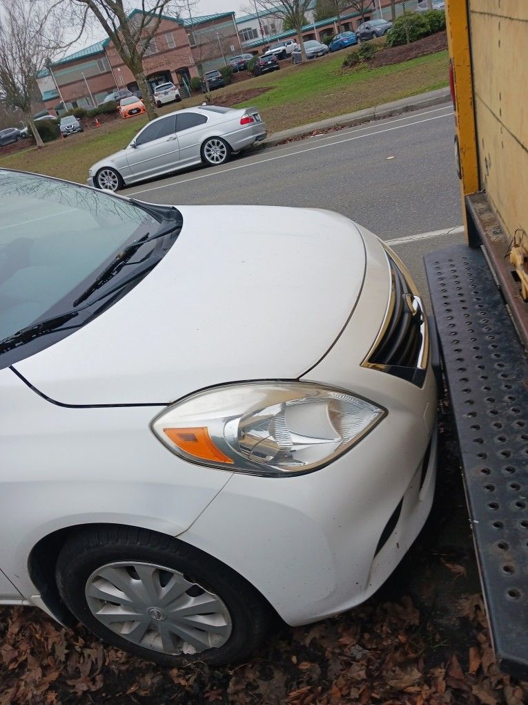 NISSAN VERZA 2013...