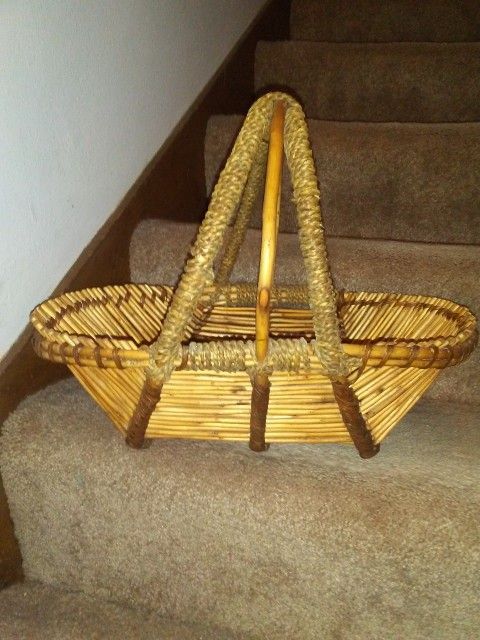 Wicker basket! 15" x 10"Â