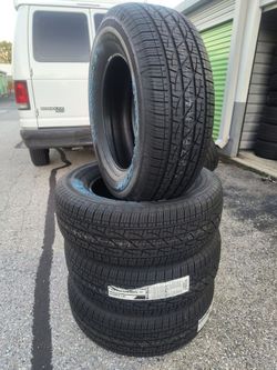 Brand new set 275/65/18 Firestone Destination tires