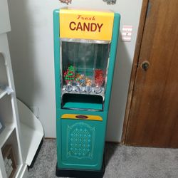 Candy Dispenser 