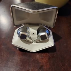 HiFi Man Svanar Wireless