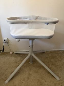 Halo bassinet
