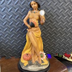 Orisha Oshun Statue