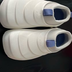 CROCS “ECHO STORM WHITE” SIZE 10 MENS 12 WOMEN