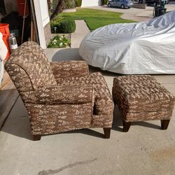 Large Formal Chair with 2  ottomans.