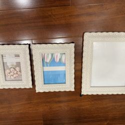 CERAMIC ANTIQUE LACE FRAME