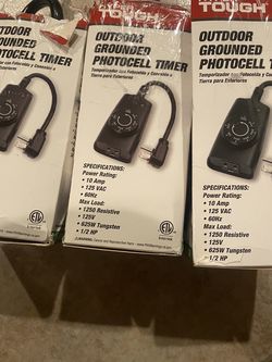 Outdoor / Indoor Grounded Photocell Timer
