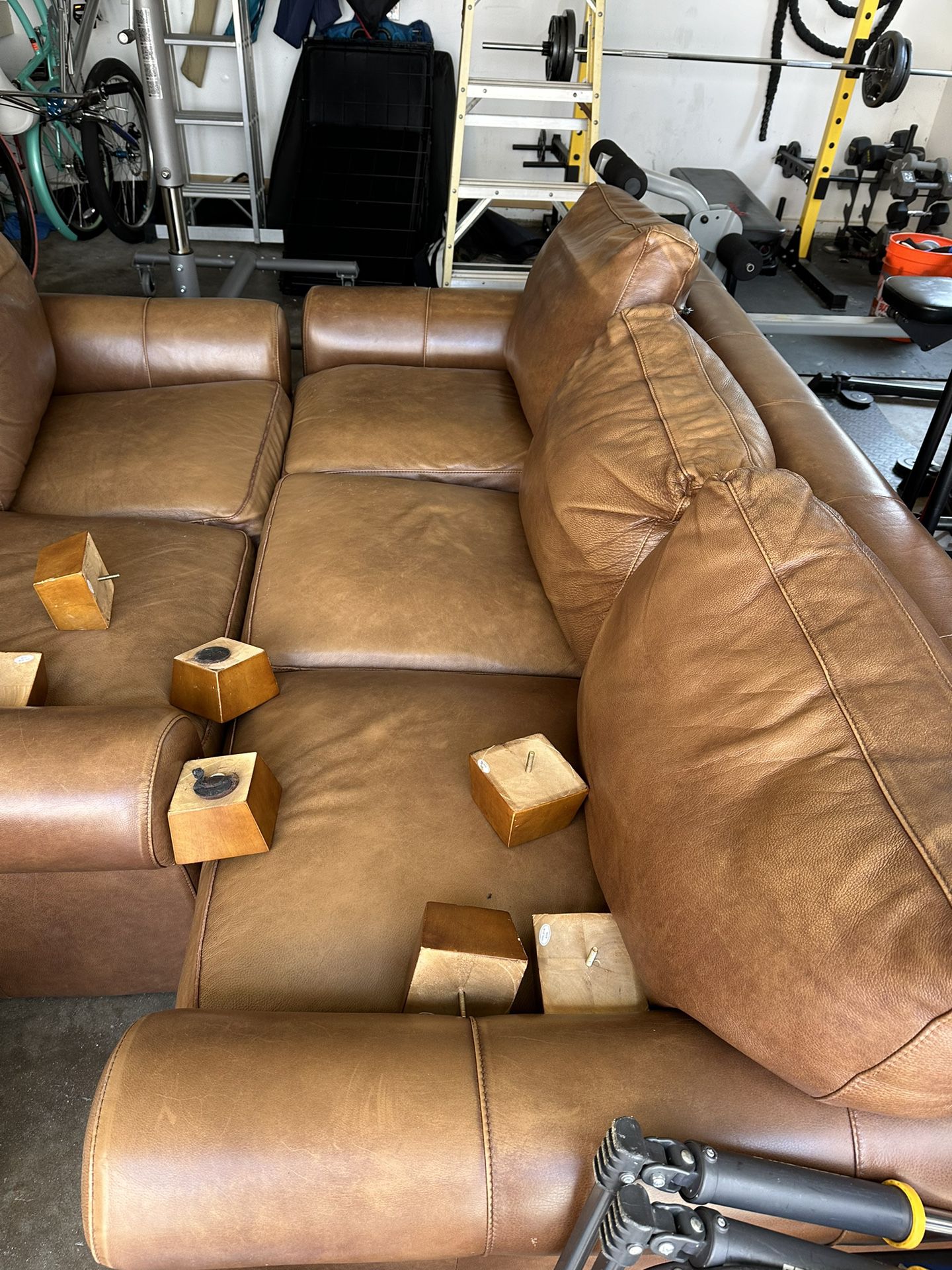 Arizona Leather Couch & Loveseat 