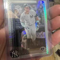2025 Topps Chrome Baseball Aaron Judge Prizm Refractor Card