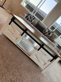 Coffee table set